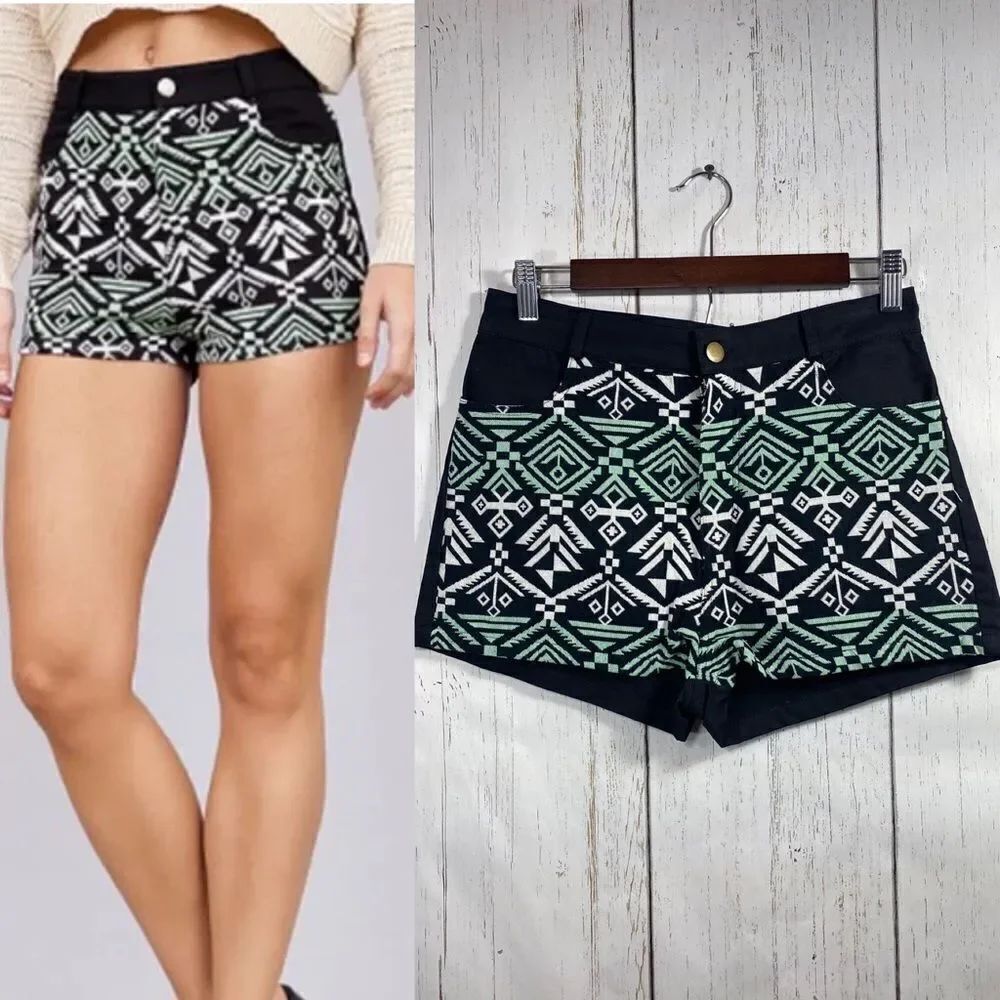 Umgee Black Tribal Print High Waisted Shorts Size M Boho Southwestern Vacation